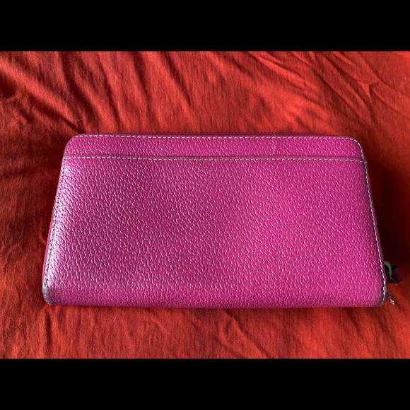 Hot pink large Kate Spade wallet - Picture 2 of 5